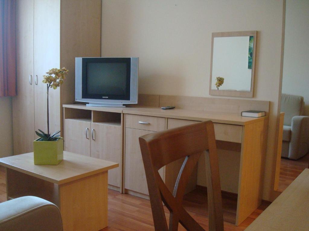 Carpe Diem Apartment Хайдусобосло Номер фото