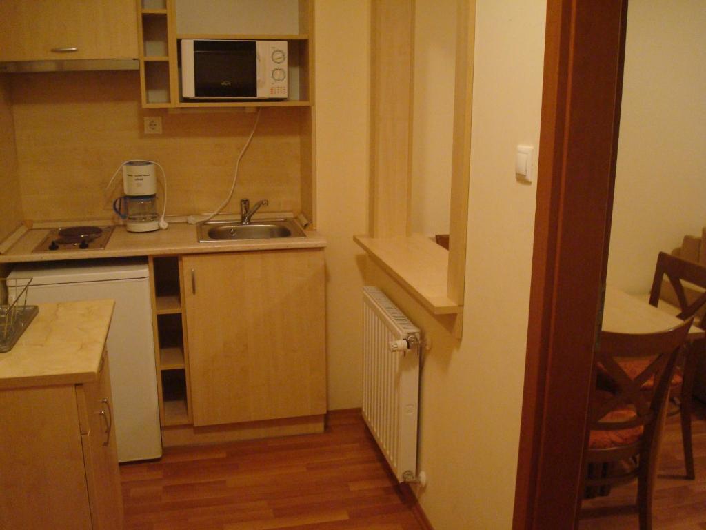 Carpe Diem Apartment Хайдусобосло Номер фото
