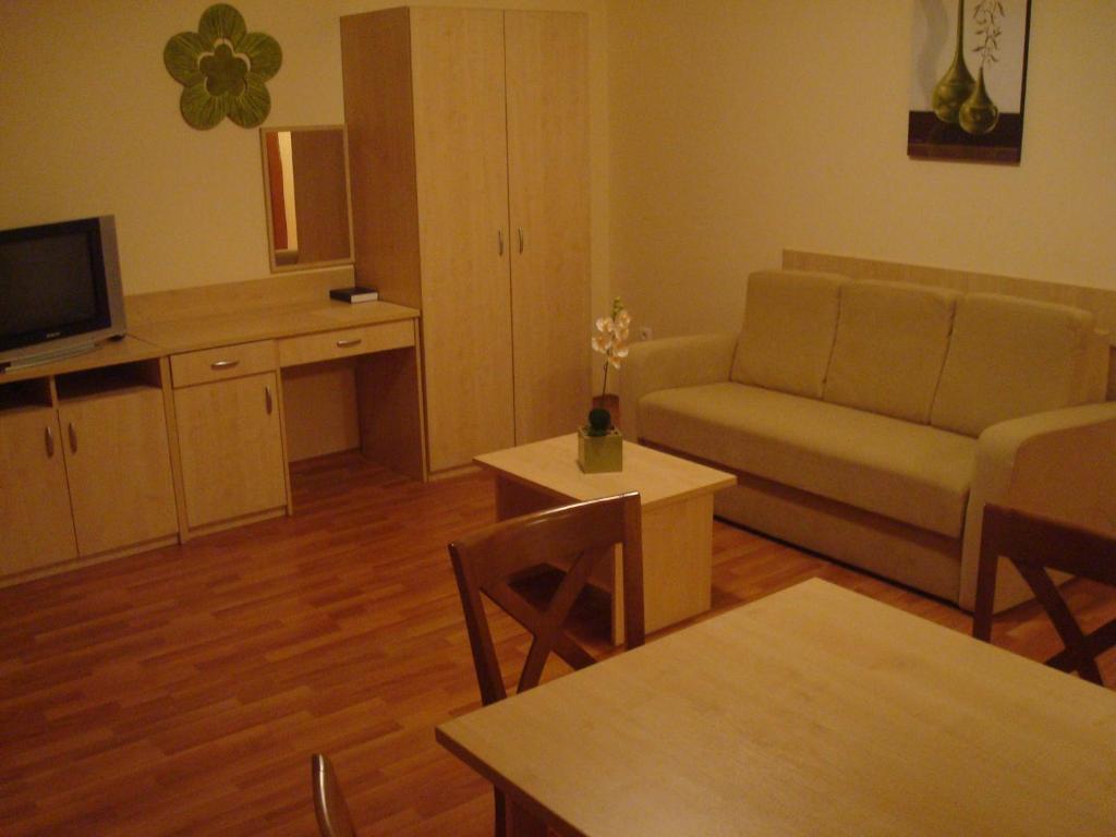 Carpe Diem Apartment Хайдусобосло Номер фото