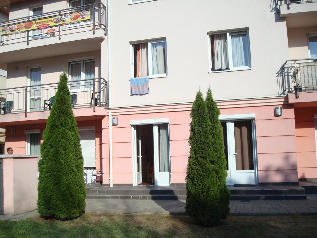 Carpe Diem Apartment Хайдусобосло Номер фото