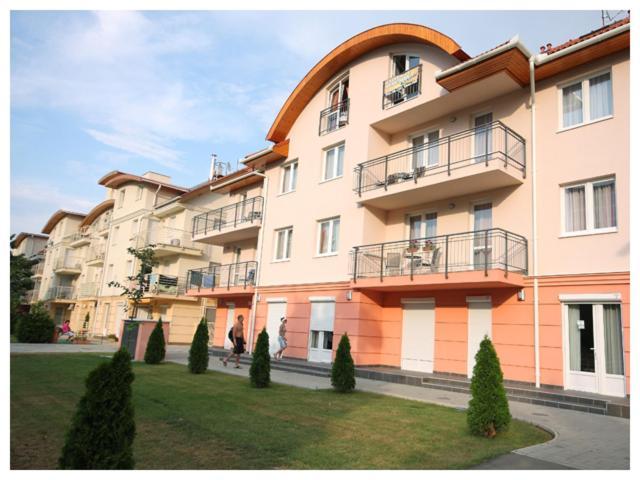 Carpe Diem Apartment Хайдусобосло Экстерьер фото